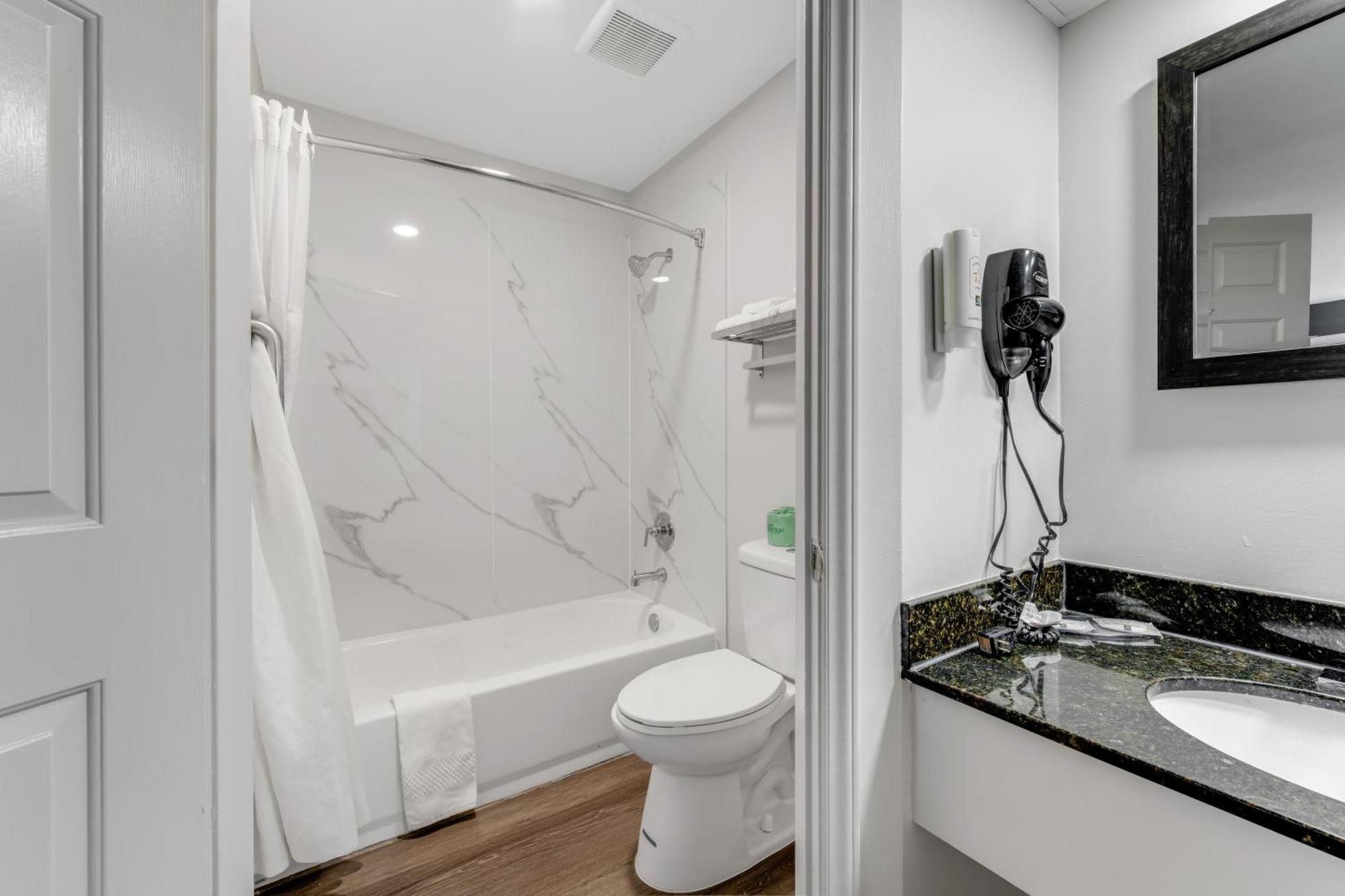 Quality Inn Laurinburg Dış mekan fotoğraf