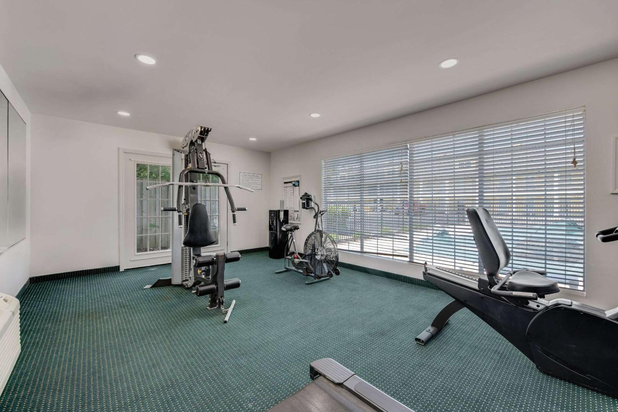 Quality Inn Laurinburg Dış mekan fotoğraf